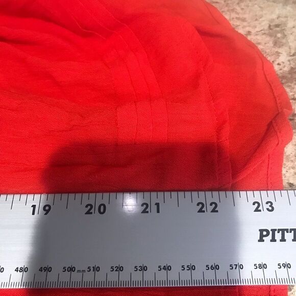 AGB Poppy red size small off the shoulder blouse - Picture 9 of 9